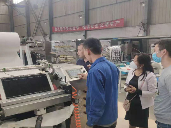 ���ݿͻ�����